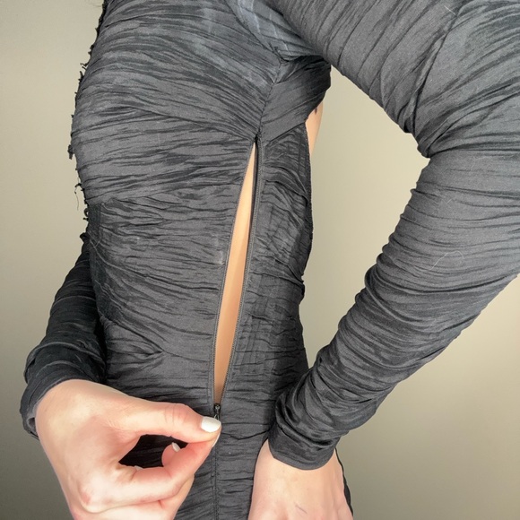 Low Cut Black Free People Dress - Picture 5 of 6